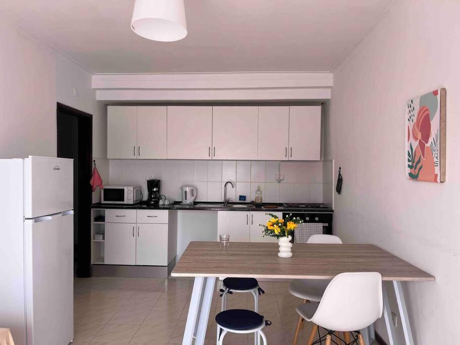Cozy 2 Bedroom In Olhao Quelfes Экстерьер фото